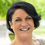 Antônia Amaral, 58 anos